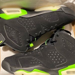 Jordan Retro 6 “Electric Green”